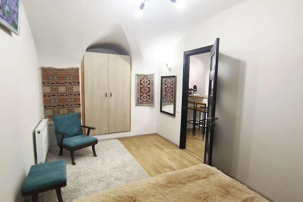 Unique Apartment In The Center Of 트빌리시 조지아
