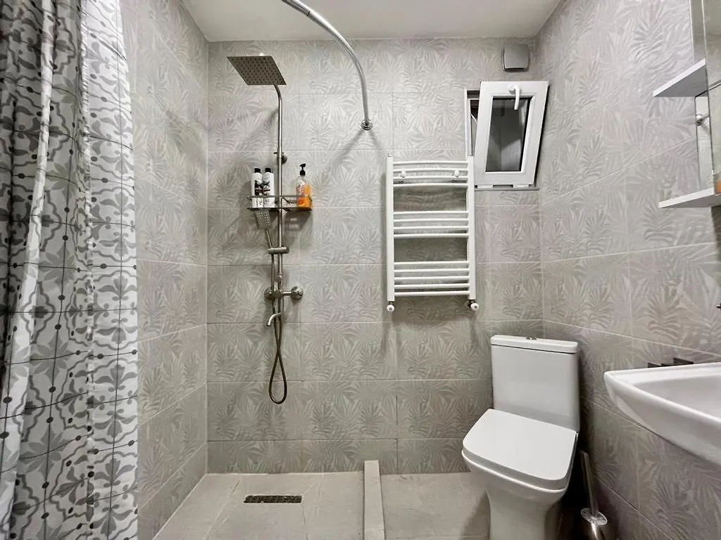 Unique Apartment In The Center Of 트빌리시 0*,